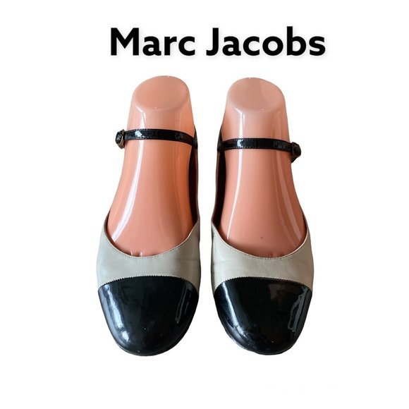 Marc Jacobs Shoes - Marc Jacobs Leather Ballet Flats